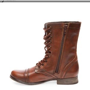 Steve Madden Troopa Combat Boots